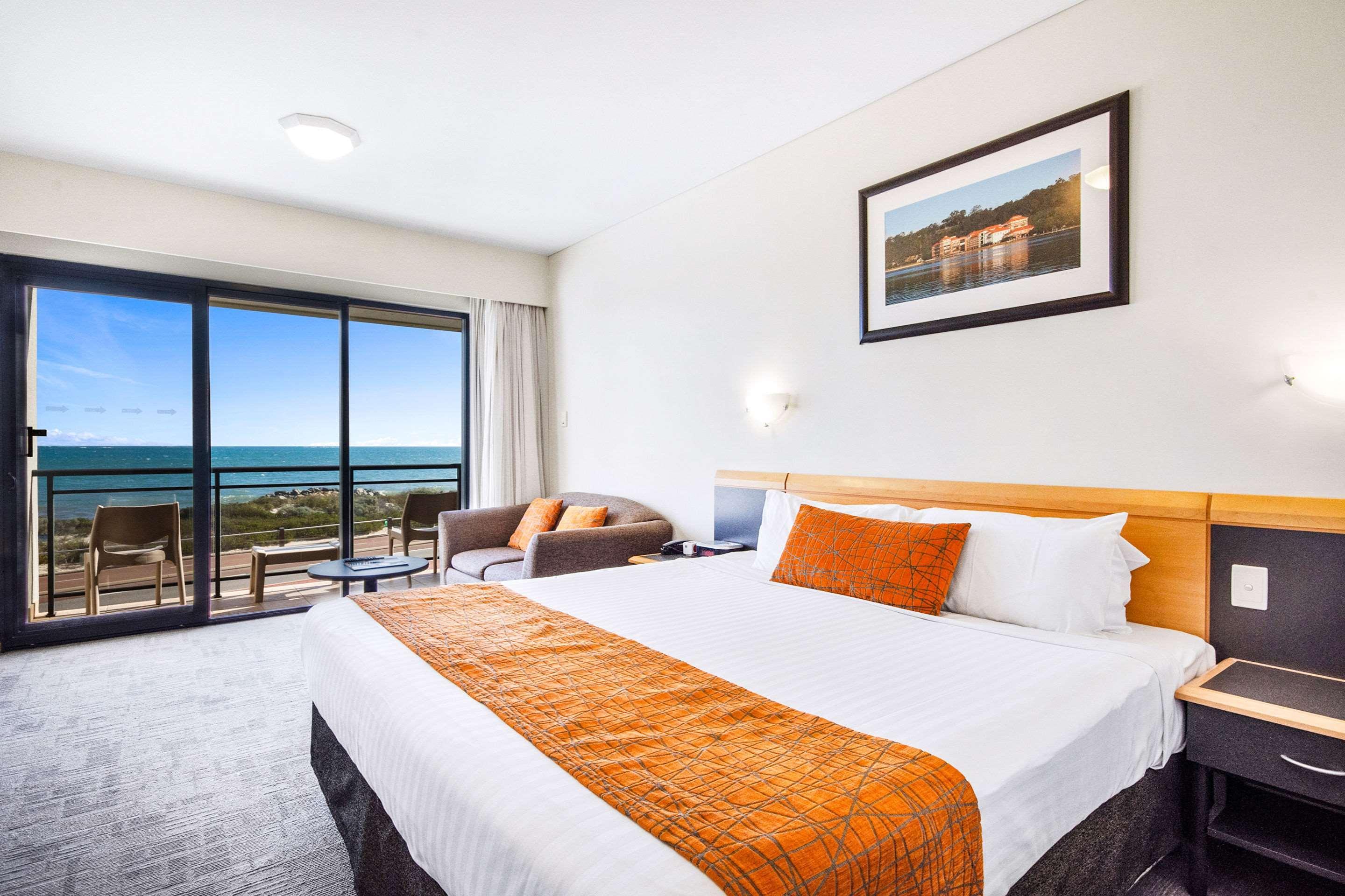 Quality Resort Sorrento Beach Perth Exterior photo