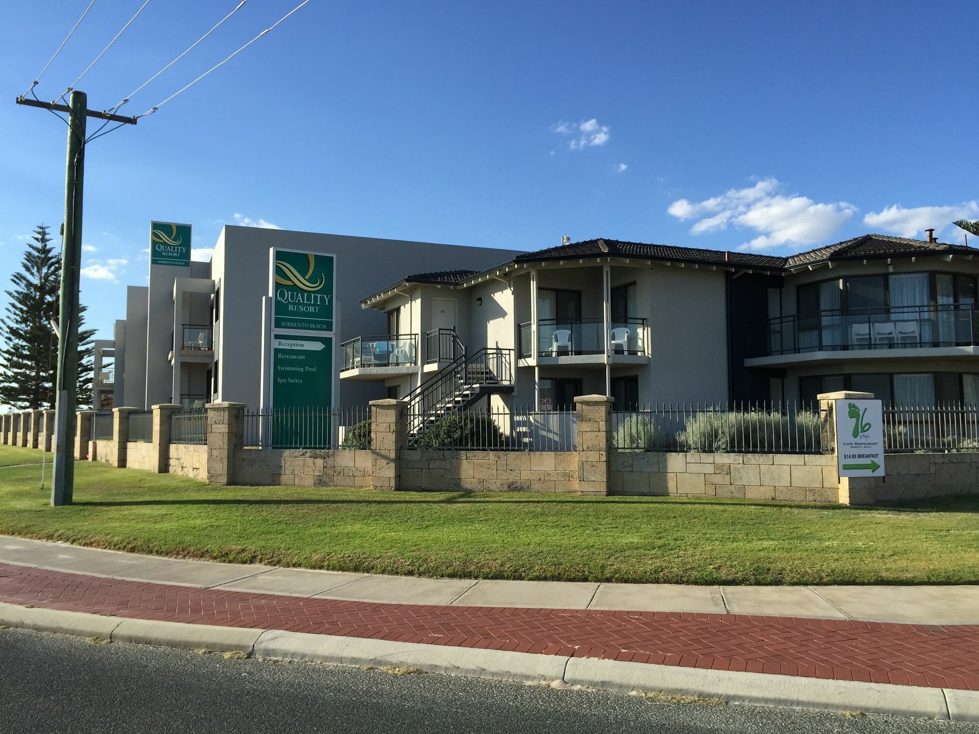 Quality Resort Sorrento Beach Perth Exterior photo
